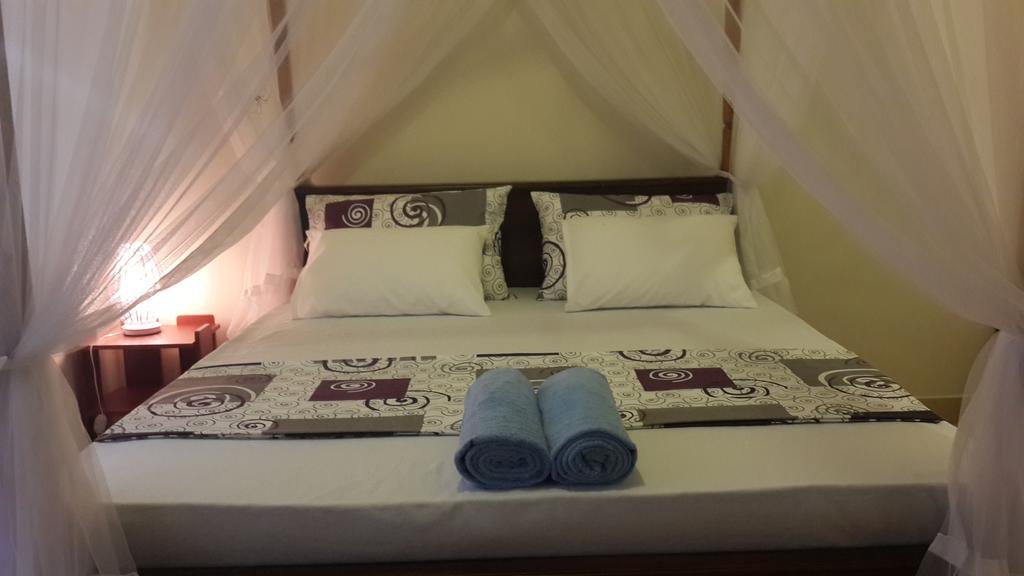 Golden Beach Rest Tangalle Exterior foto