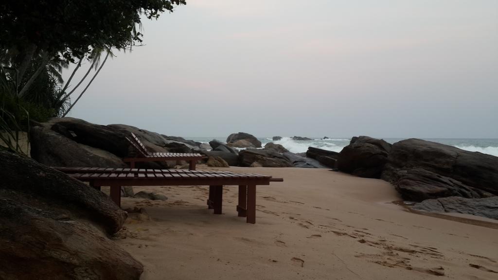 Golden Beach Rest Tangalle Exterior foto