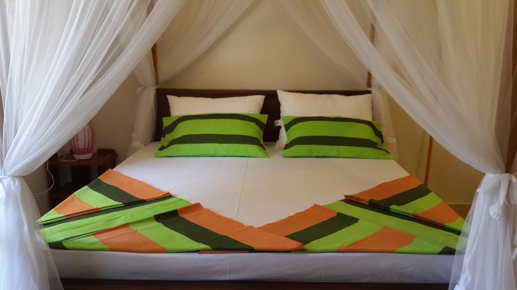 Golden Beach Rest Tangalle Exterior foto