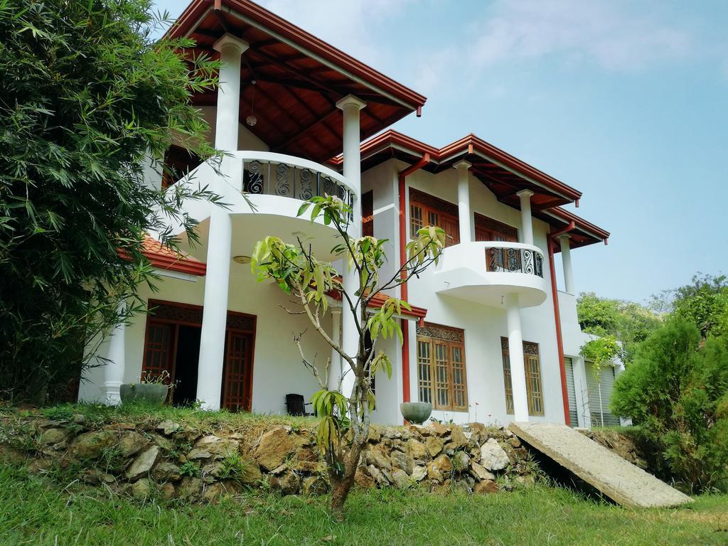 Golden Beach Rest Tangalle Exterior foto