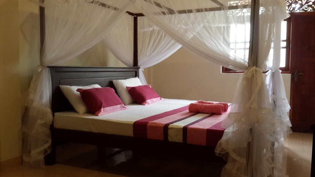 Golden Beach Rest Tangalle Exterior foto